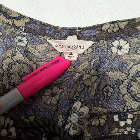 Lucky Brand Floral Top Long Sleeve Size XL . - Picture 4 of 9